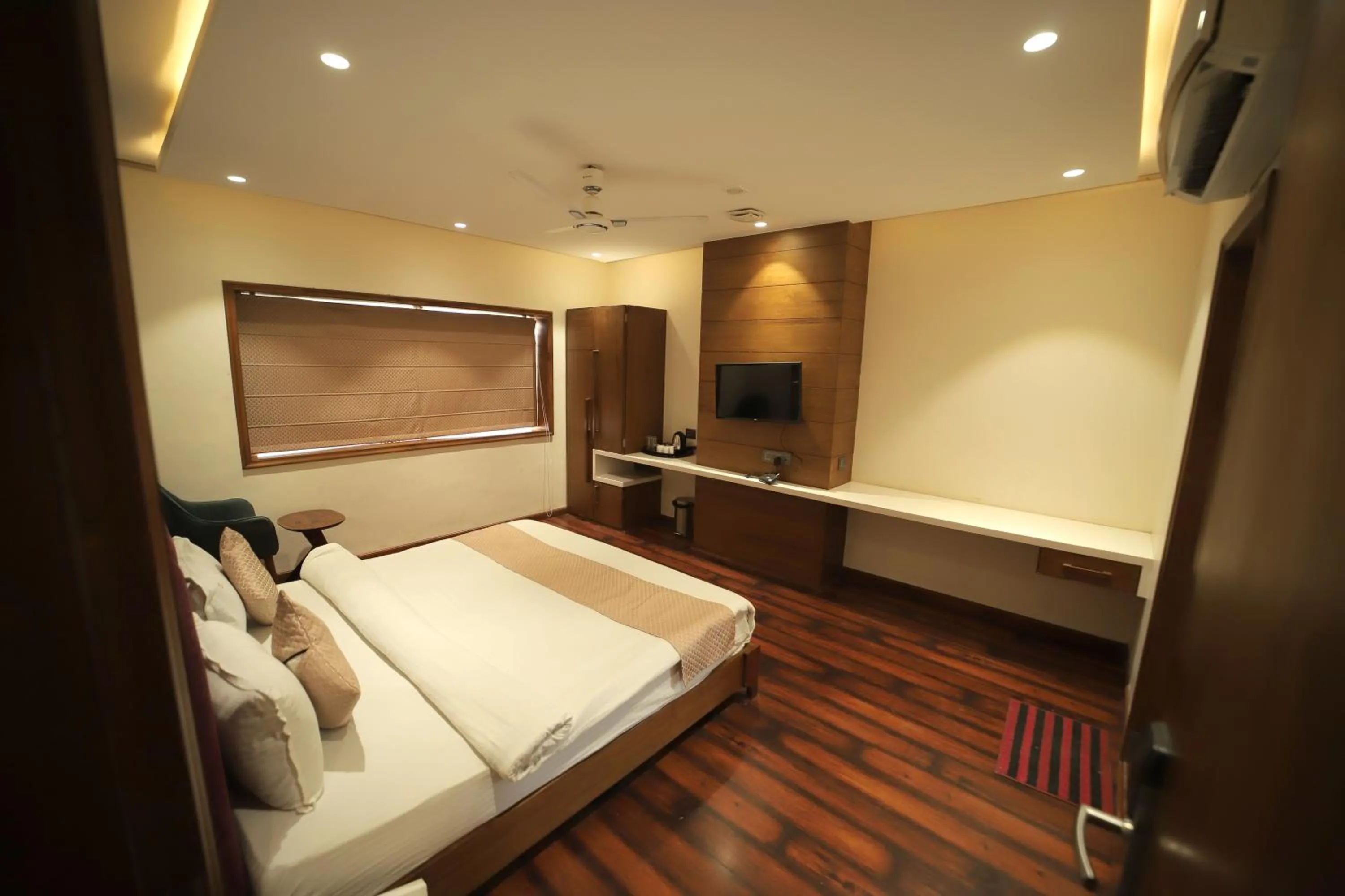 Photo of the whole room, Bed in Staykart Z