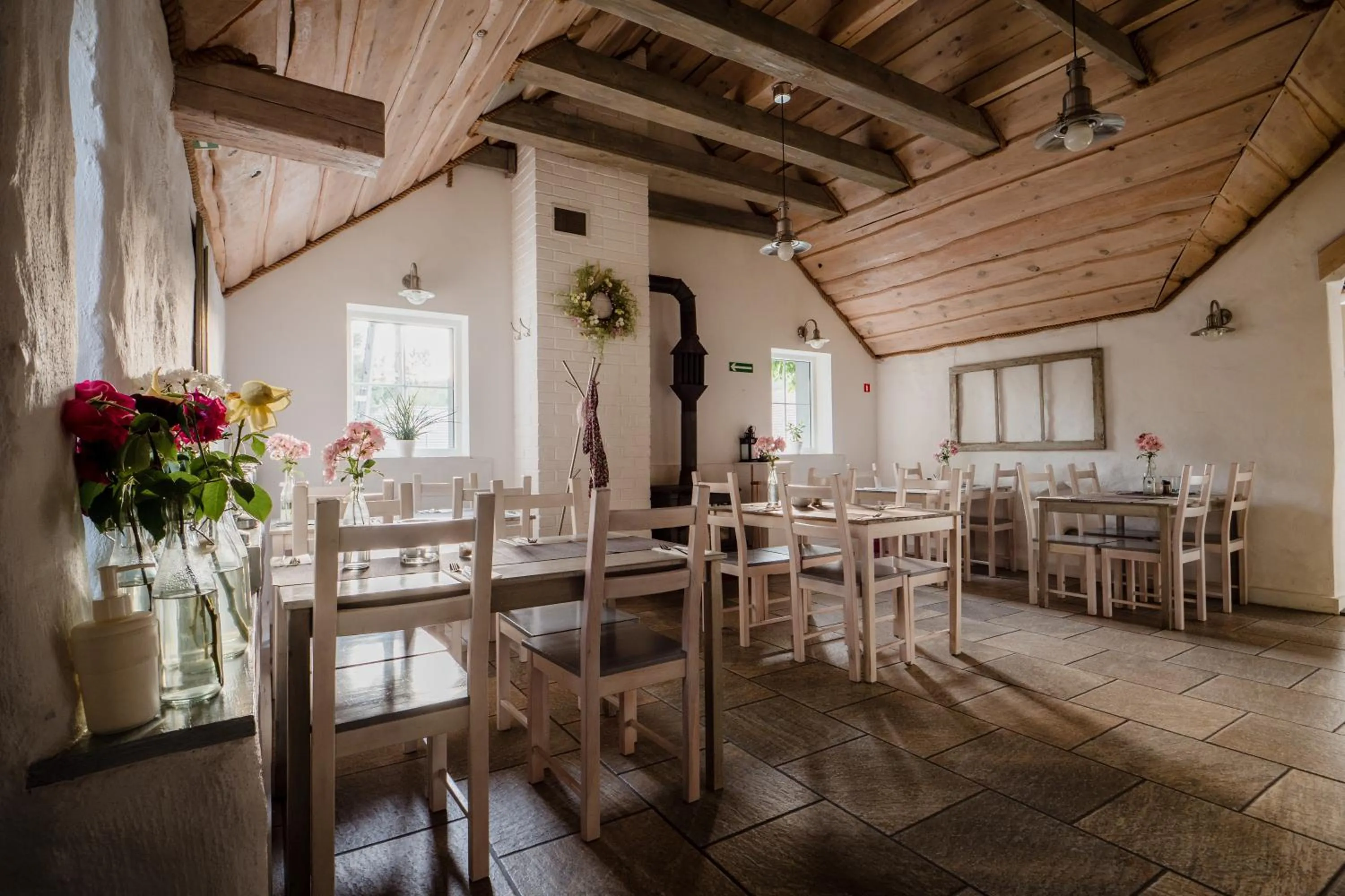 Restaurant/places to eat in Zielone Wzgórze