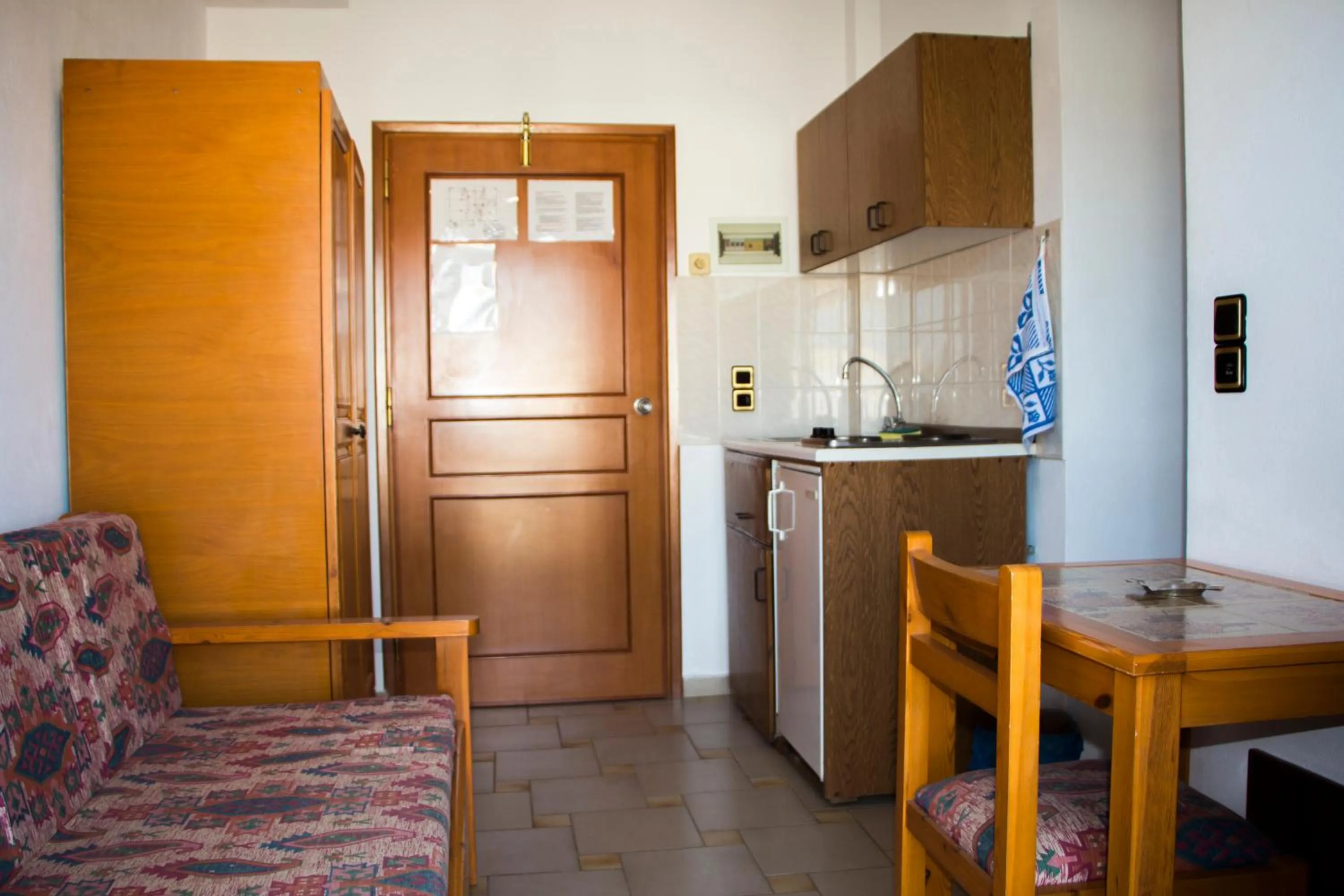 Kitchen or kitchenette in Popi Hotel Apartments