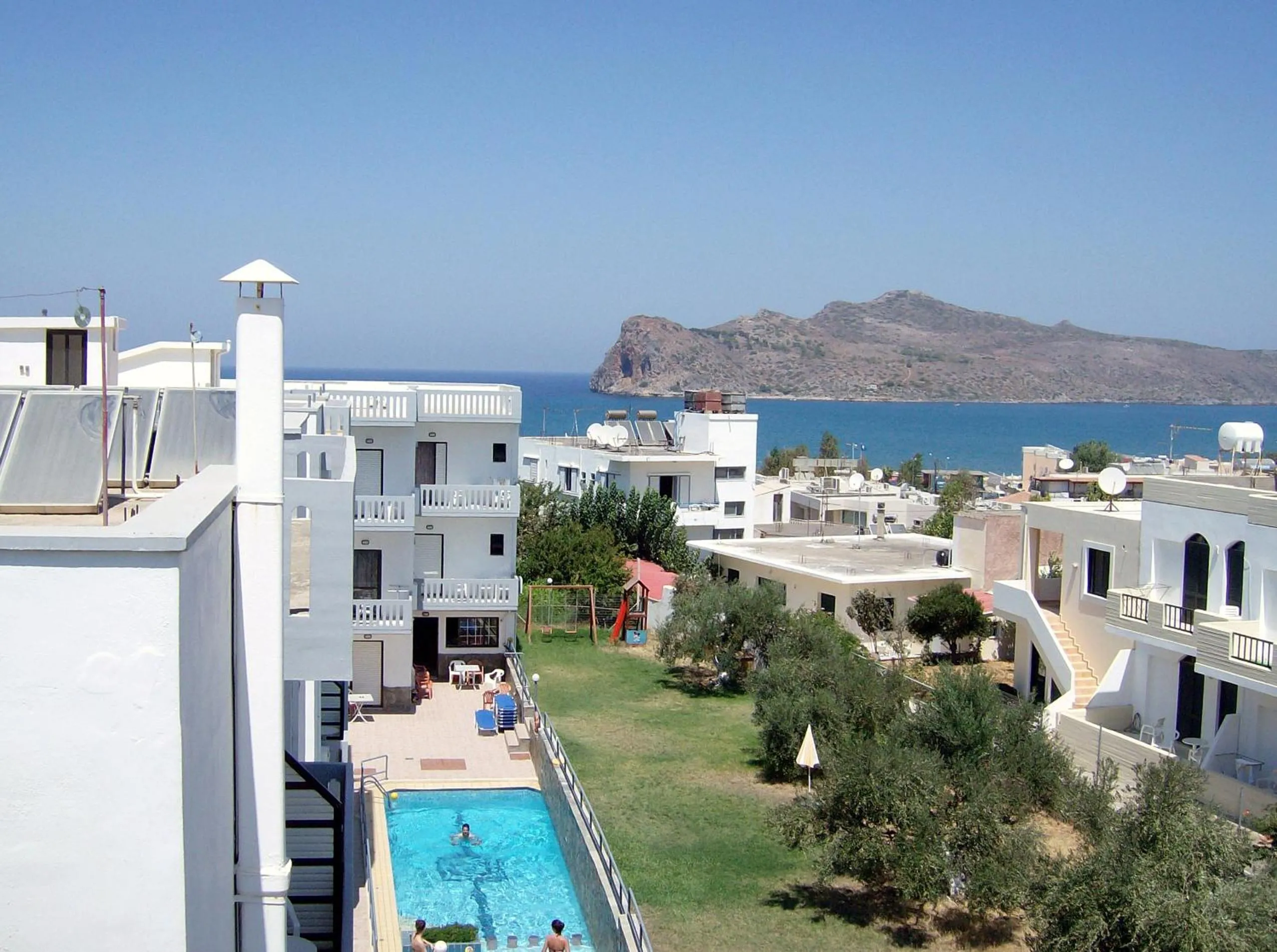 Facade/entrance in Popi Hotel Apartments