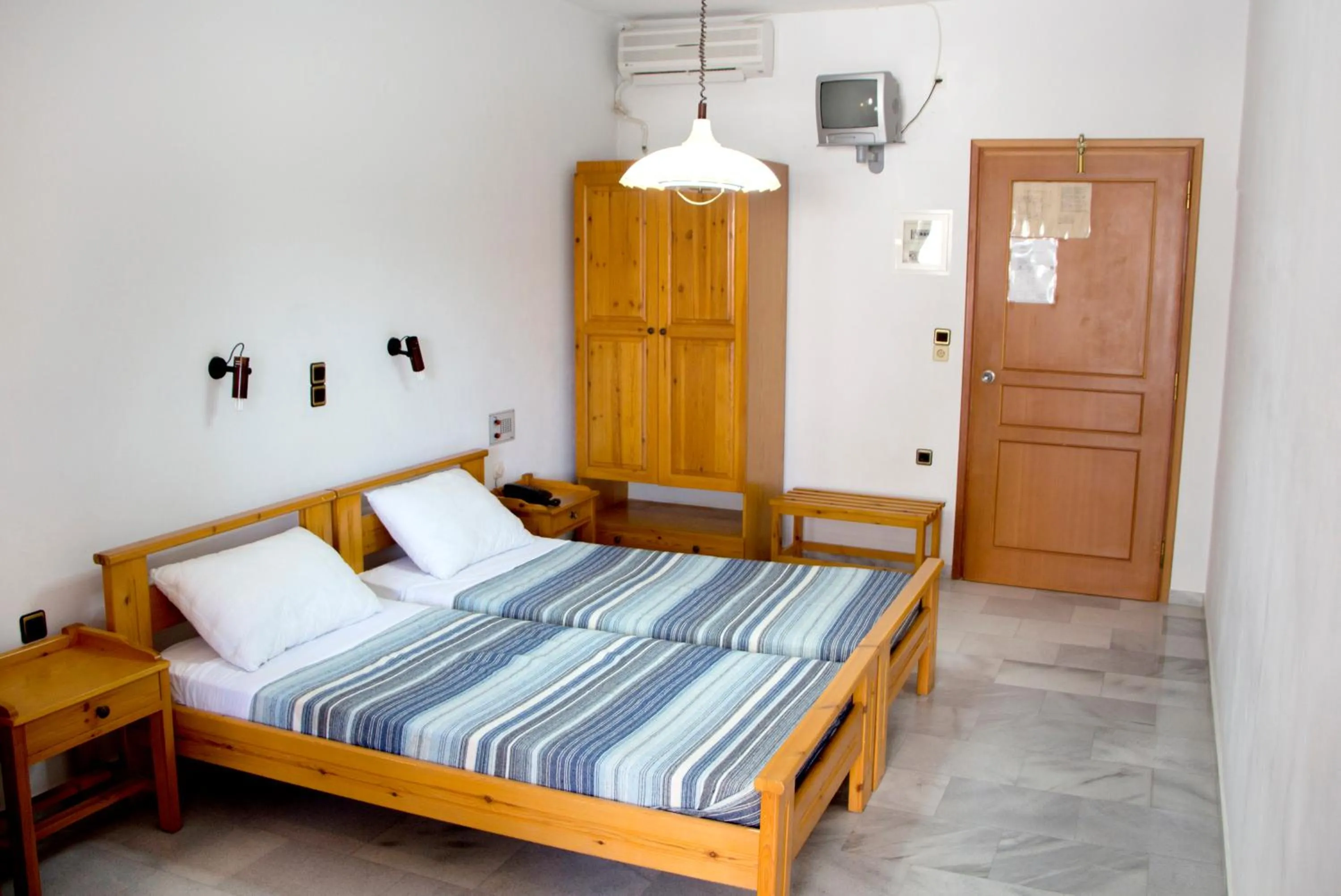 Bedroom, Bed in Popi Hotel Apartments