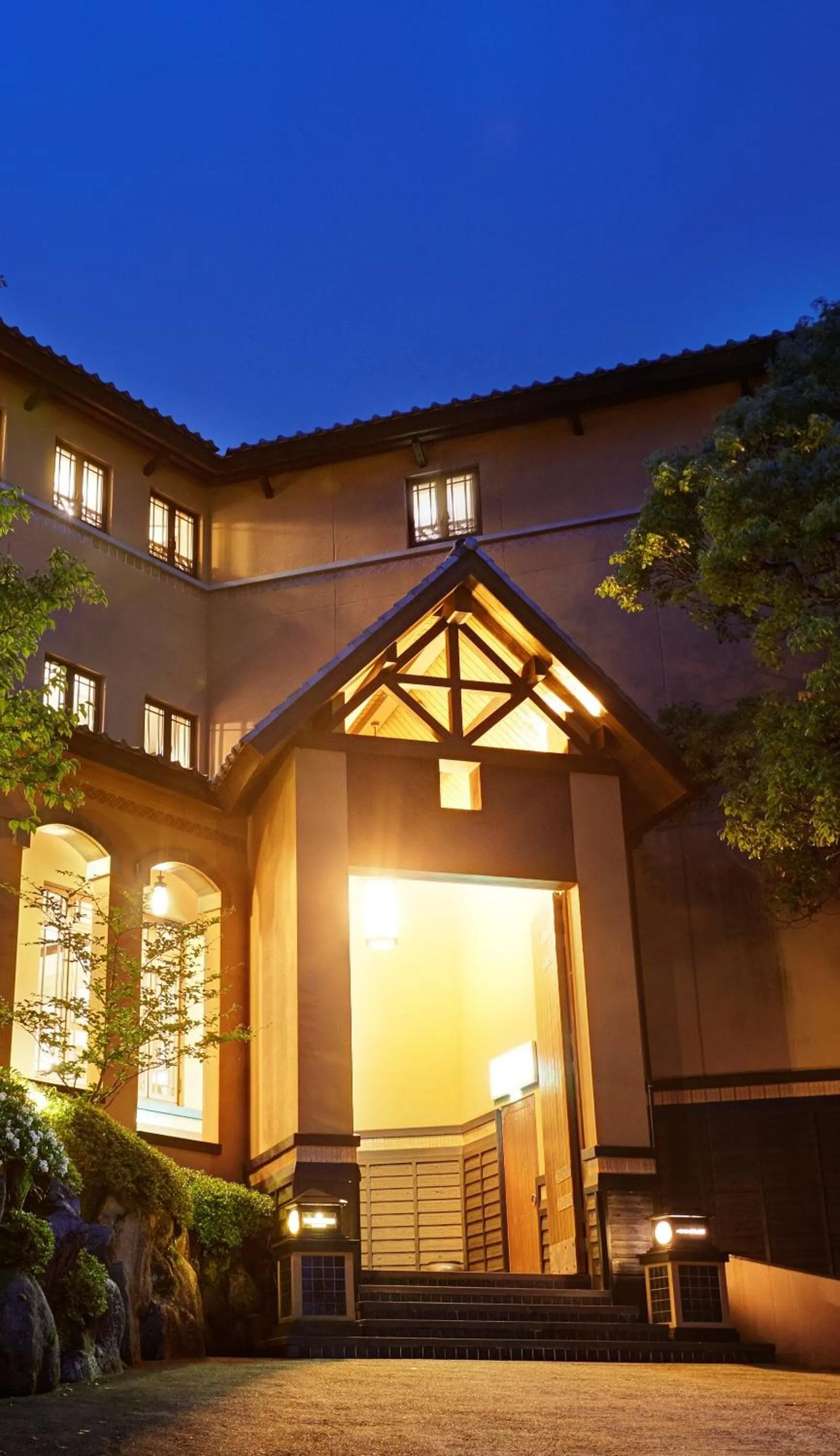 Restaurant/places to eat in Hamilton Ureshino