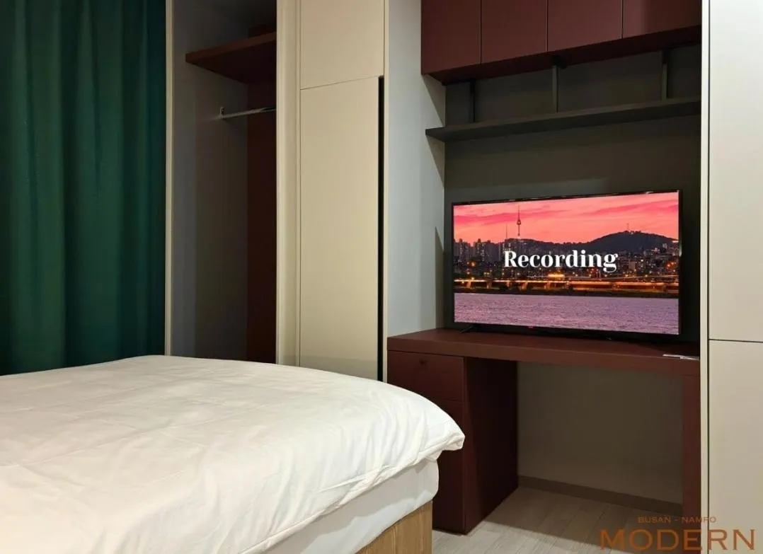 Bed in The Bayment Residence