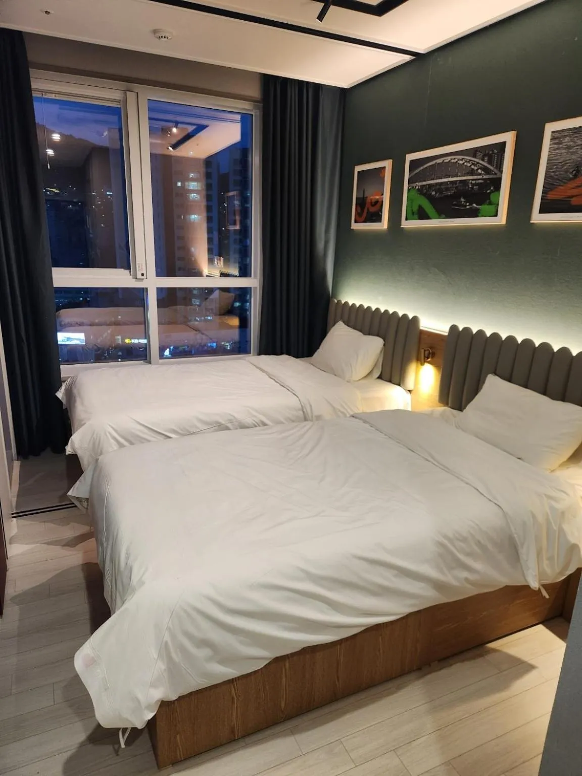 Bed in The Bayment Residence