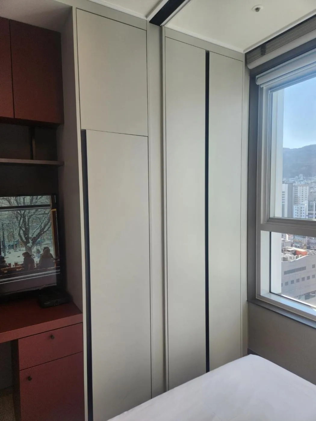 Bed in The Bayment Residence