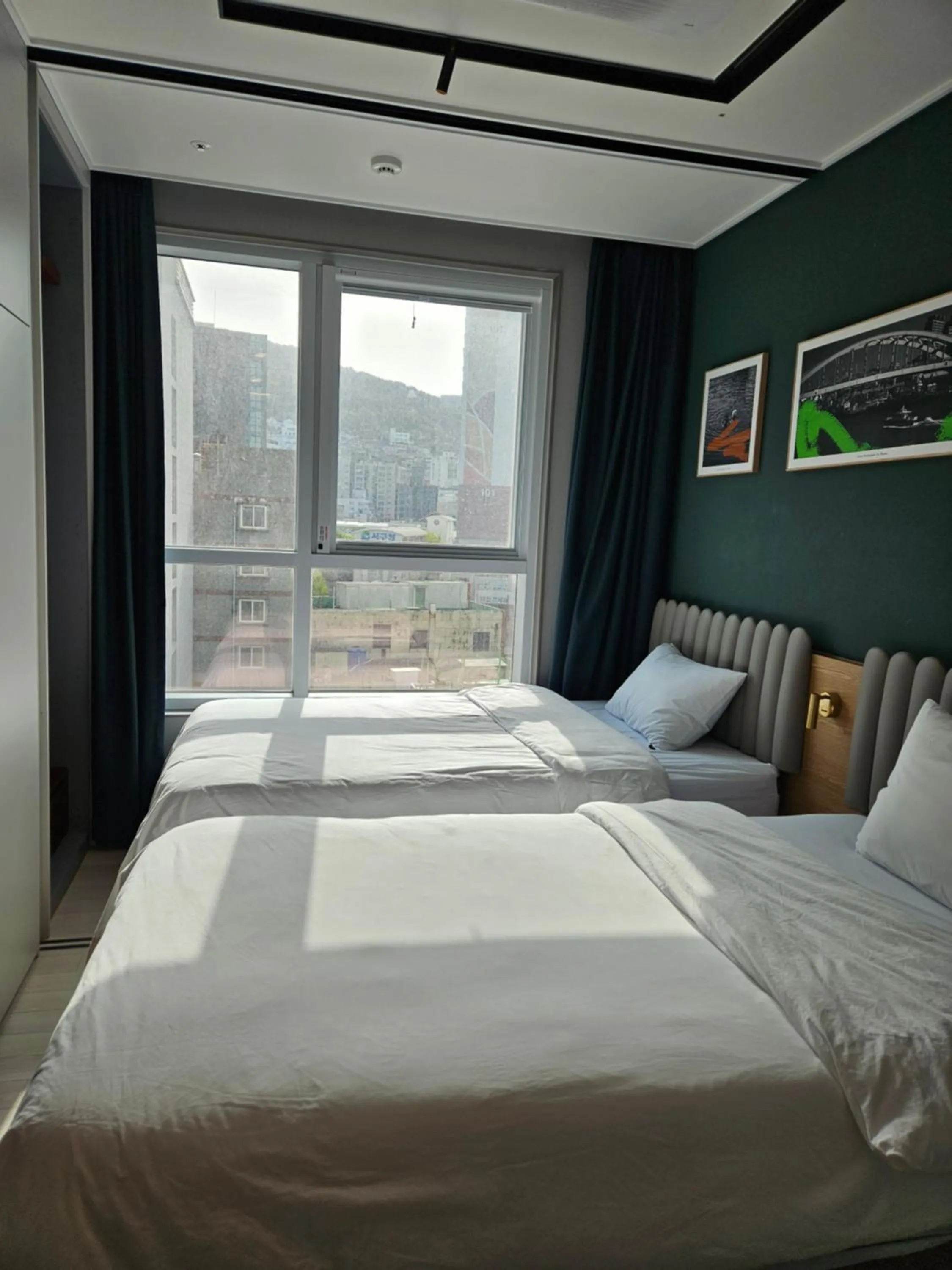 Bed in The Bayment Residence