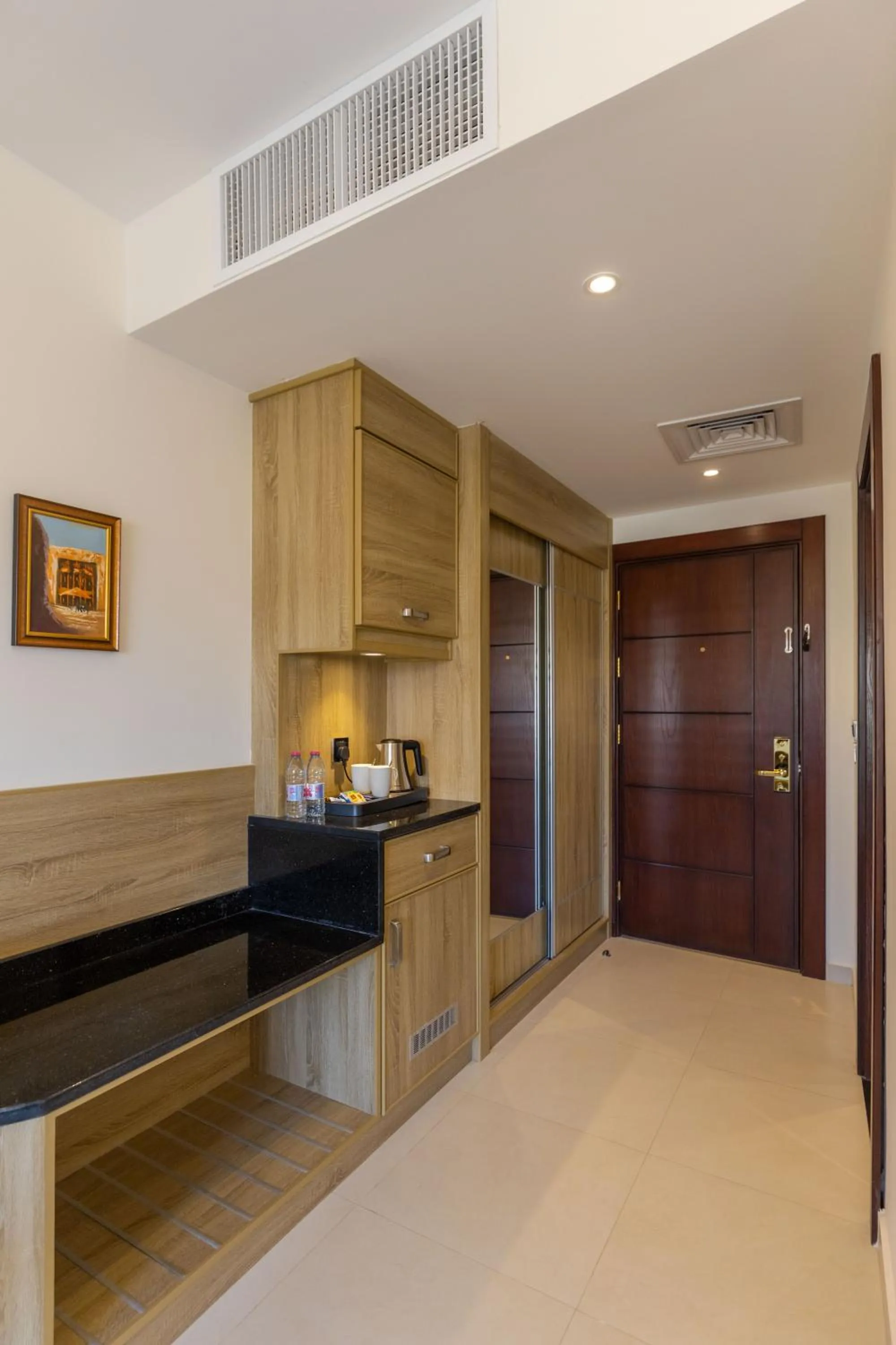 Coffee/tea facilities in Petra Legacy Luxury