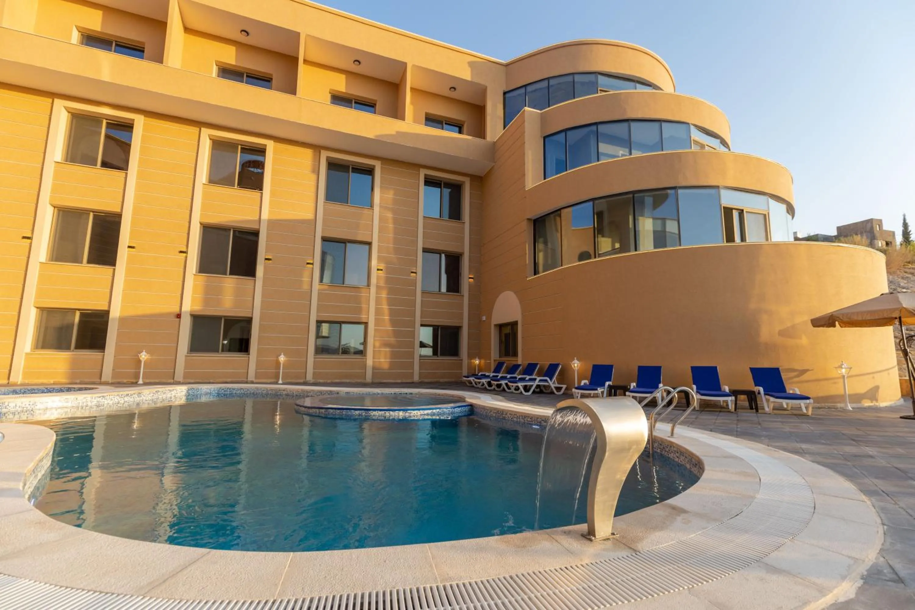 Swimming pool in Petra Legacy Luxury