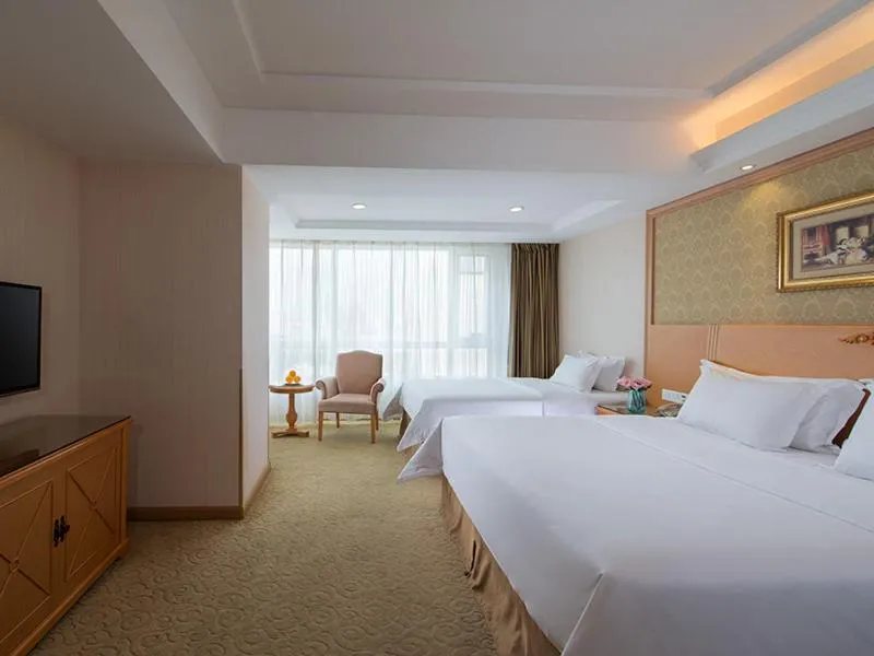 Vienna International Hotel Shenyang Railway Station