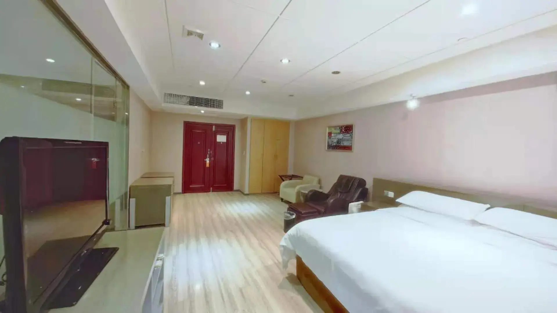 Bed in Vienna International Hotel Shanghai Hongkou Guangyue Road Bed in Vienna International Hotel Shanghai Hongkou Guangyue Road