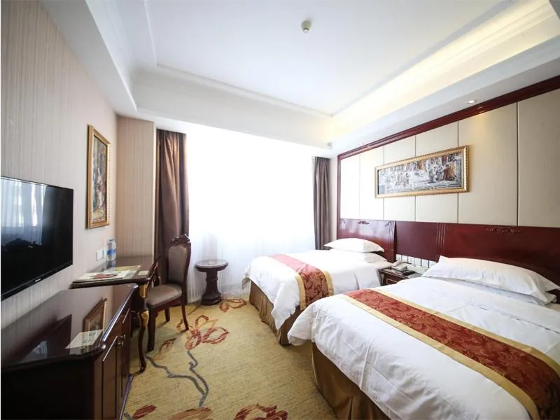 Bed in Vienna Hotel Shanghai Hongqiao Convention & Exhibition Center