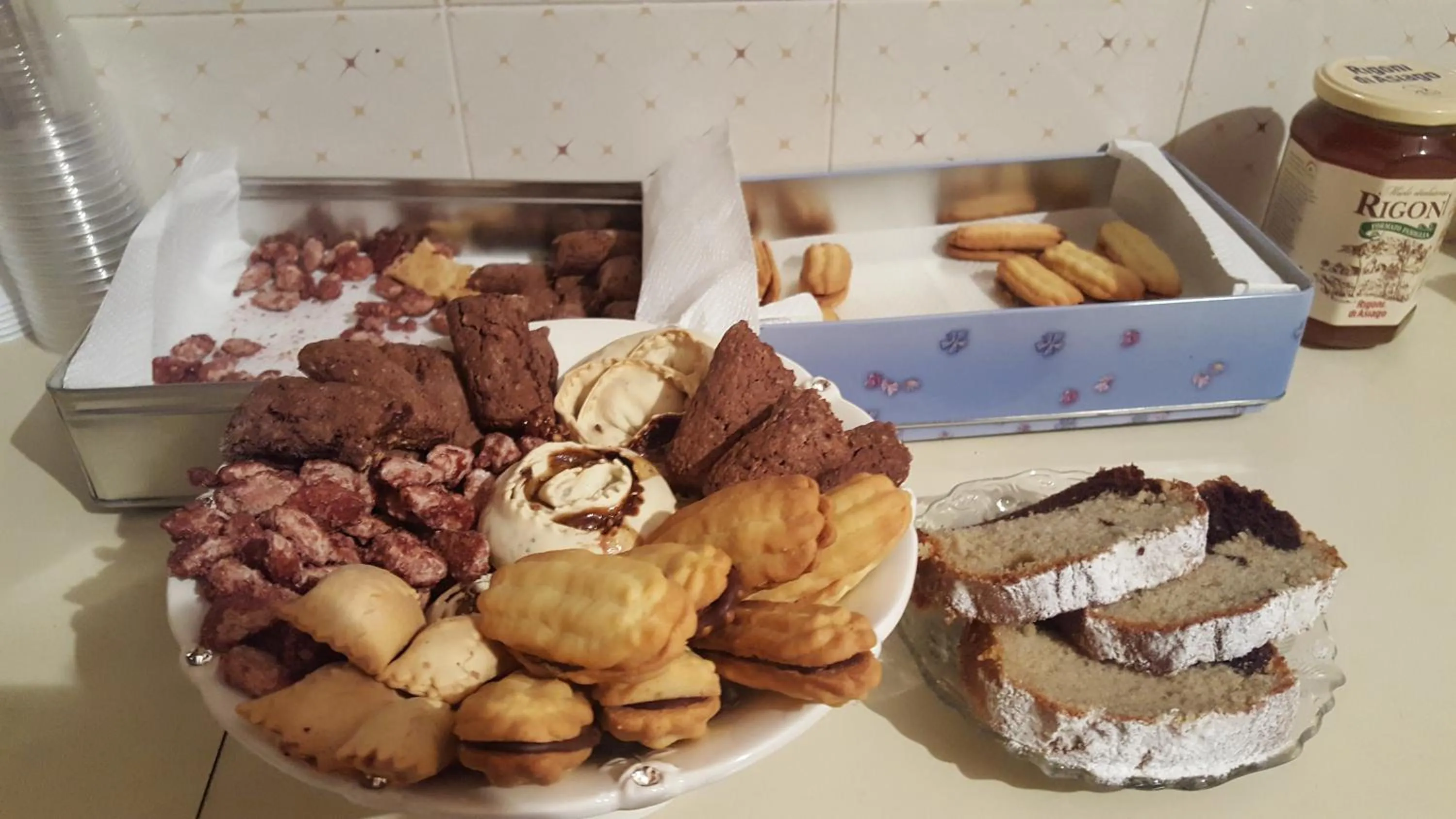 Italian breakfast in Villa Erry