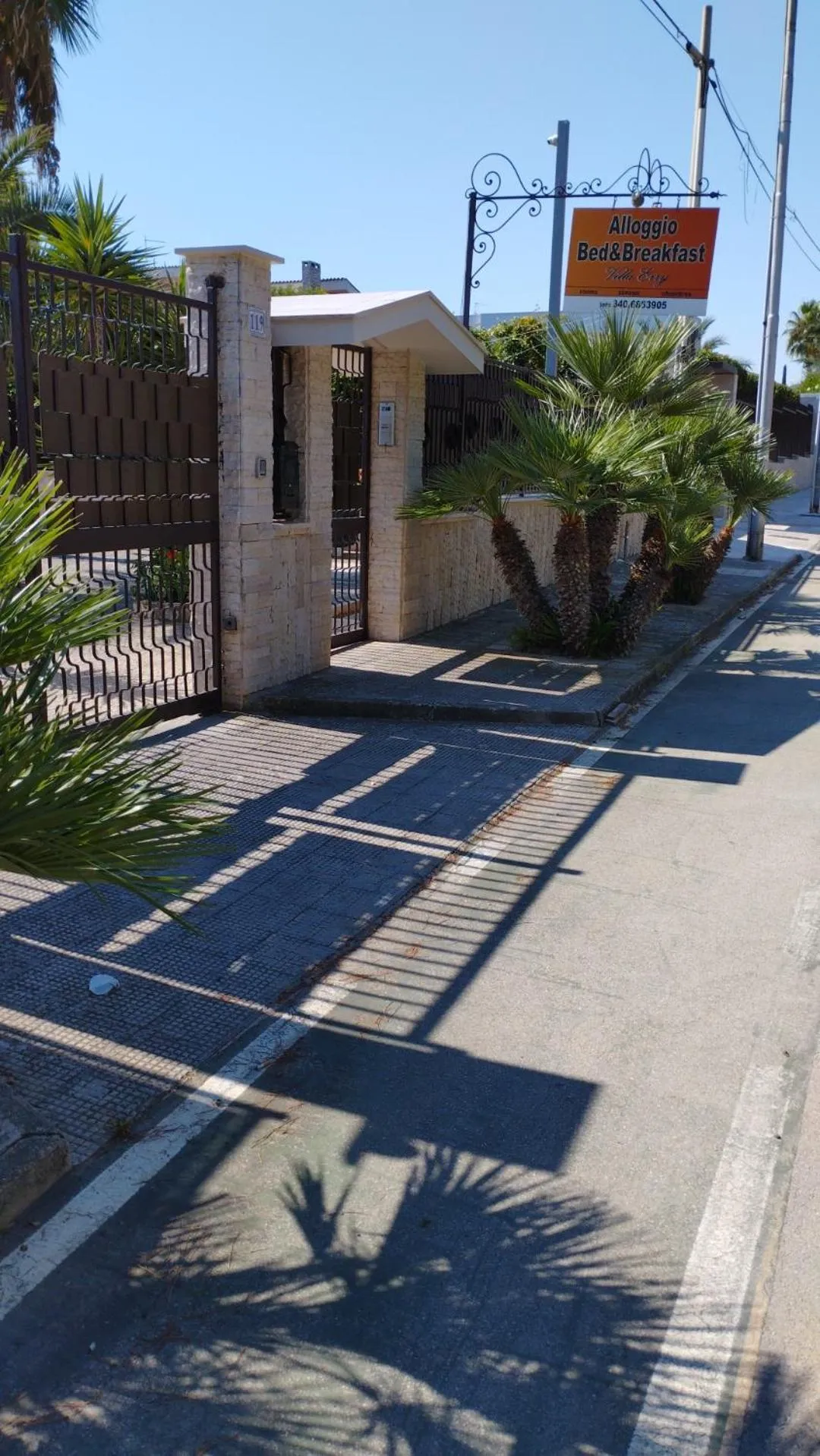 Street view in Villa Erry