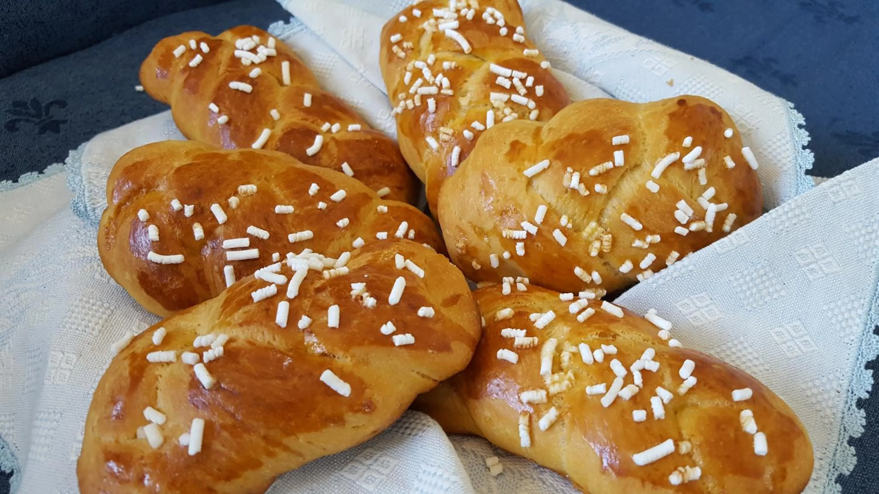 Italian breakfast in Villa Erry