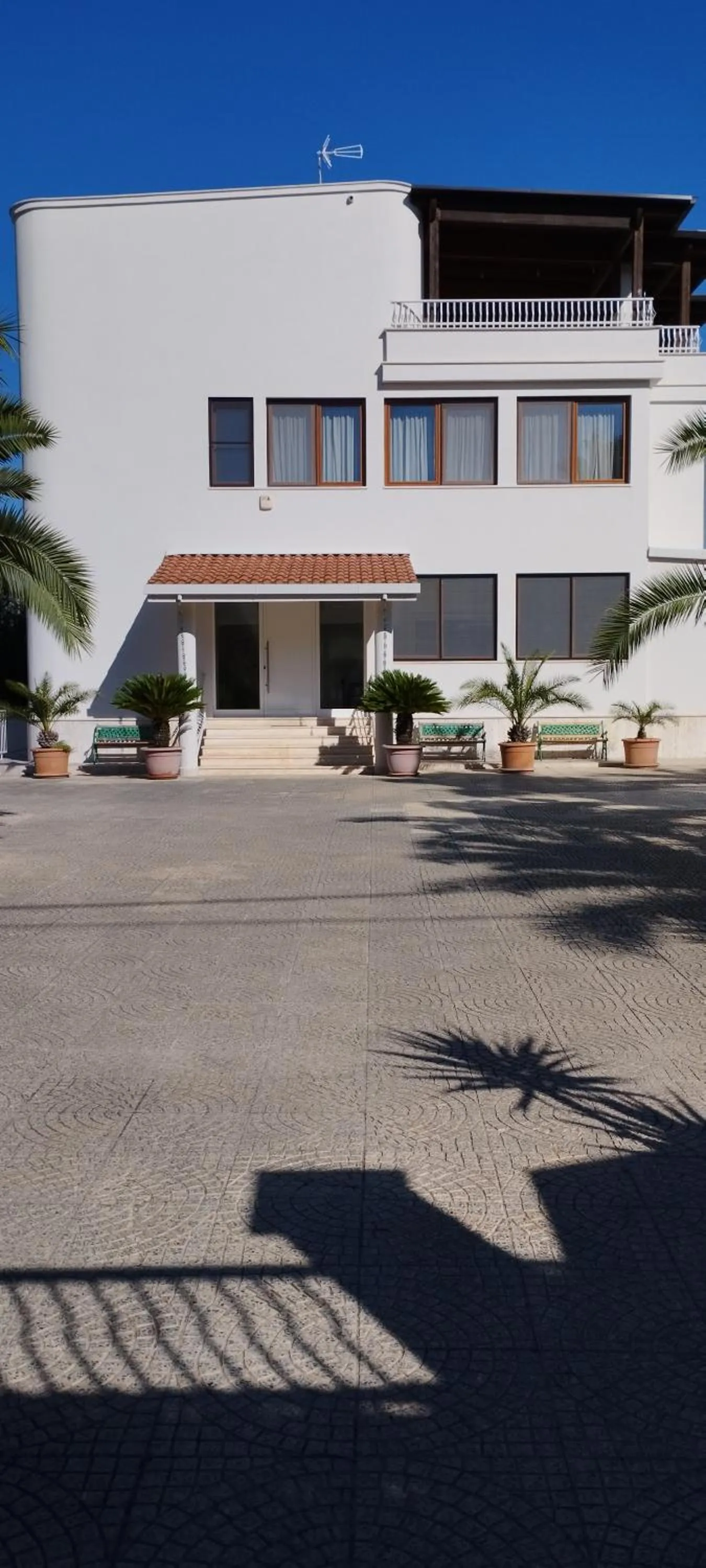 Property building in Villa Erry