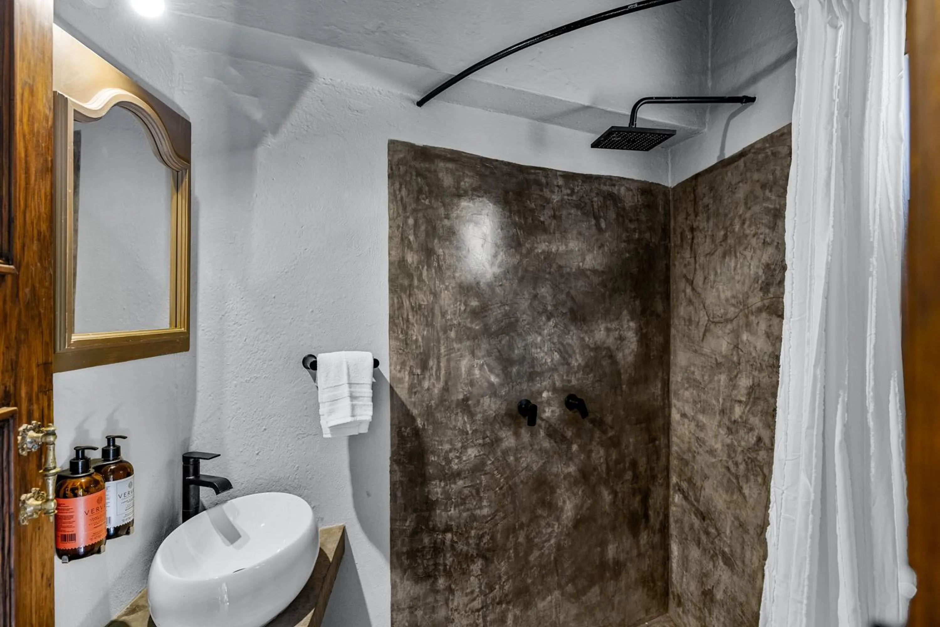Standard Twin Room in Hotel Bonito