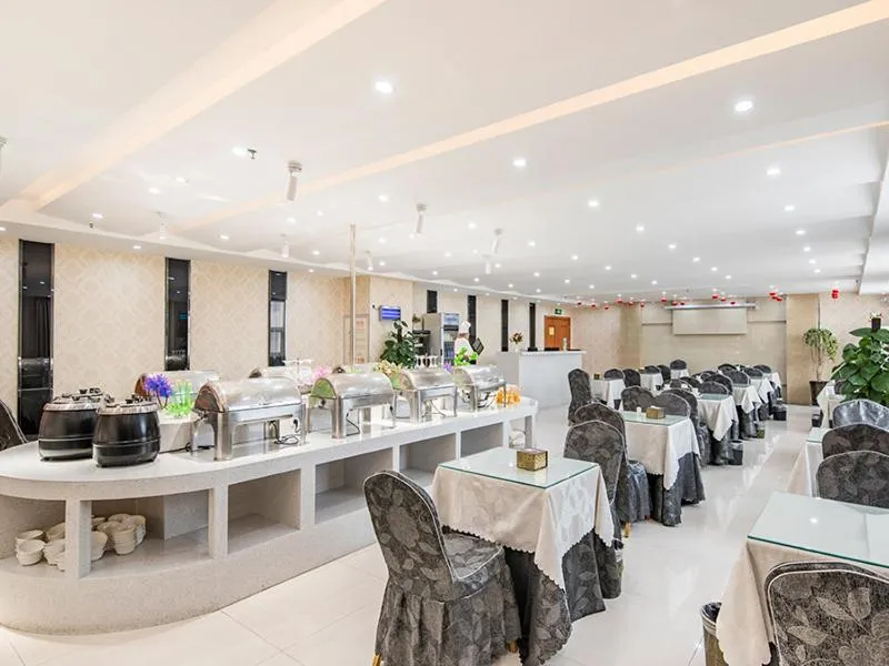 Vienna Hotel Zhengzhou Airport