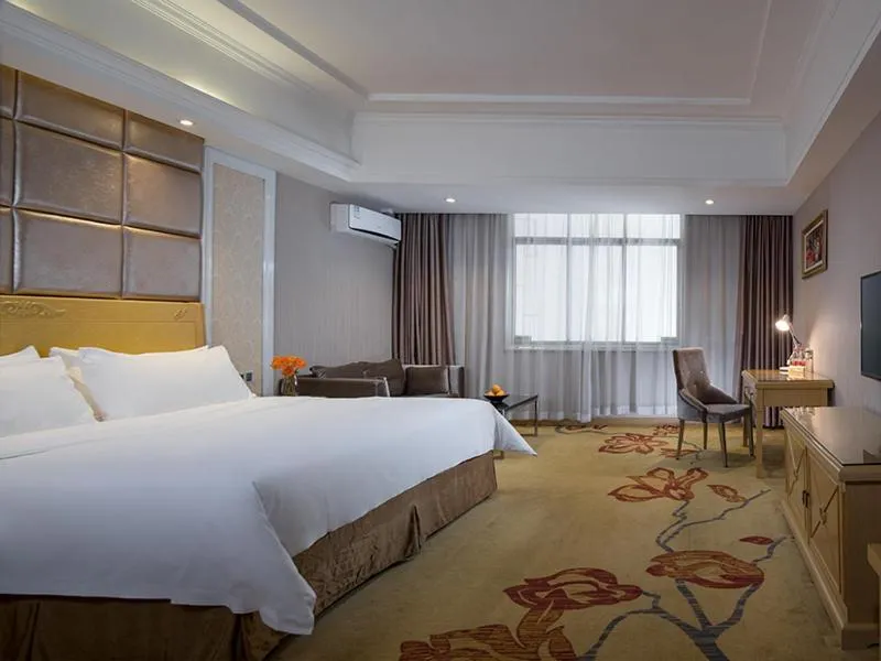 Bed in Vienna Hotel Guangzhou South Panyu Bridge