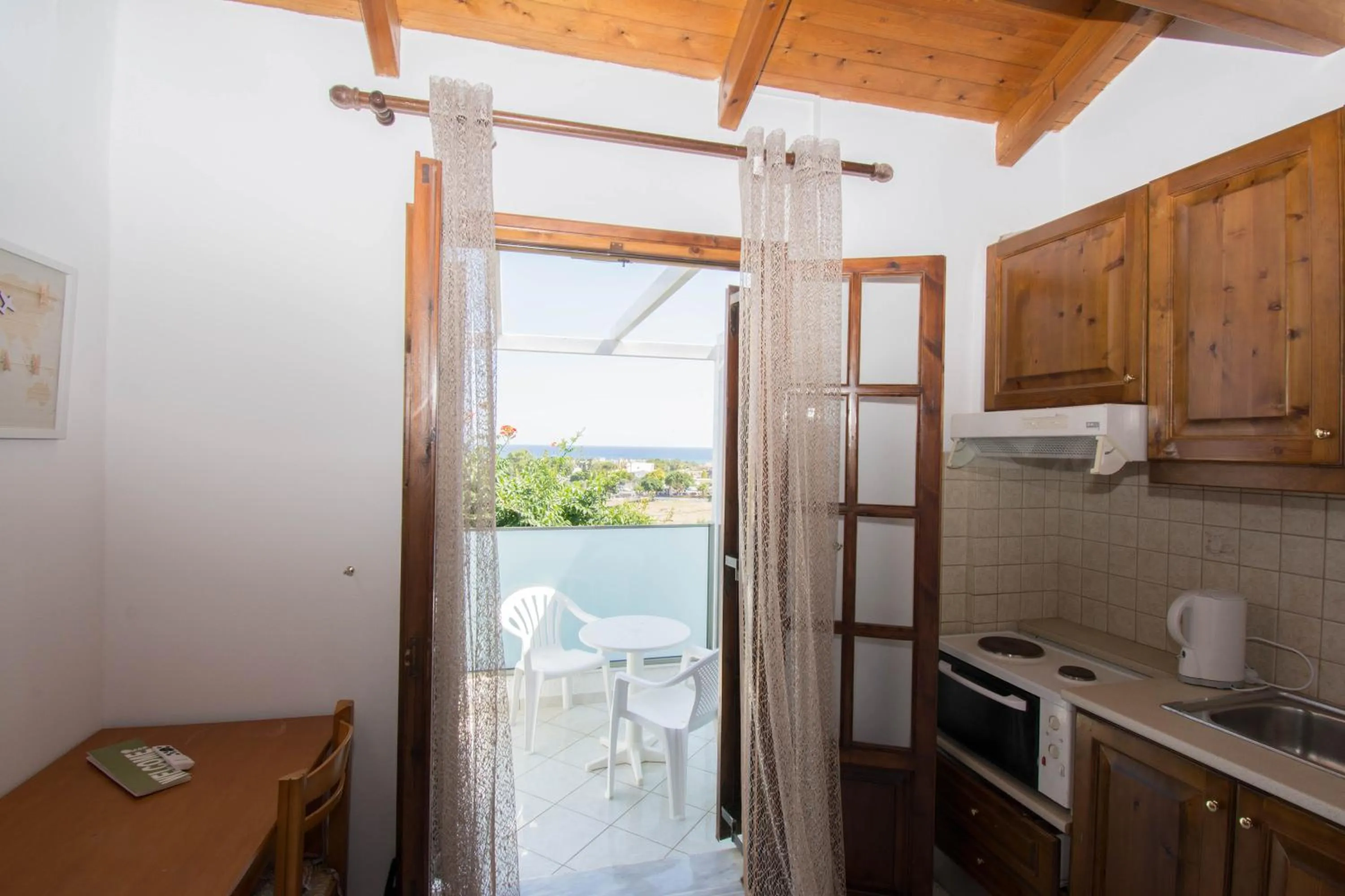 Sea view in Rena Apartments