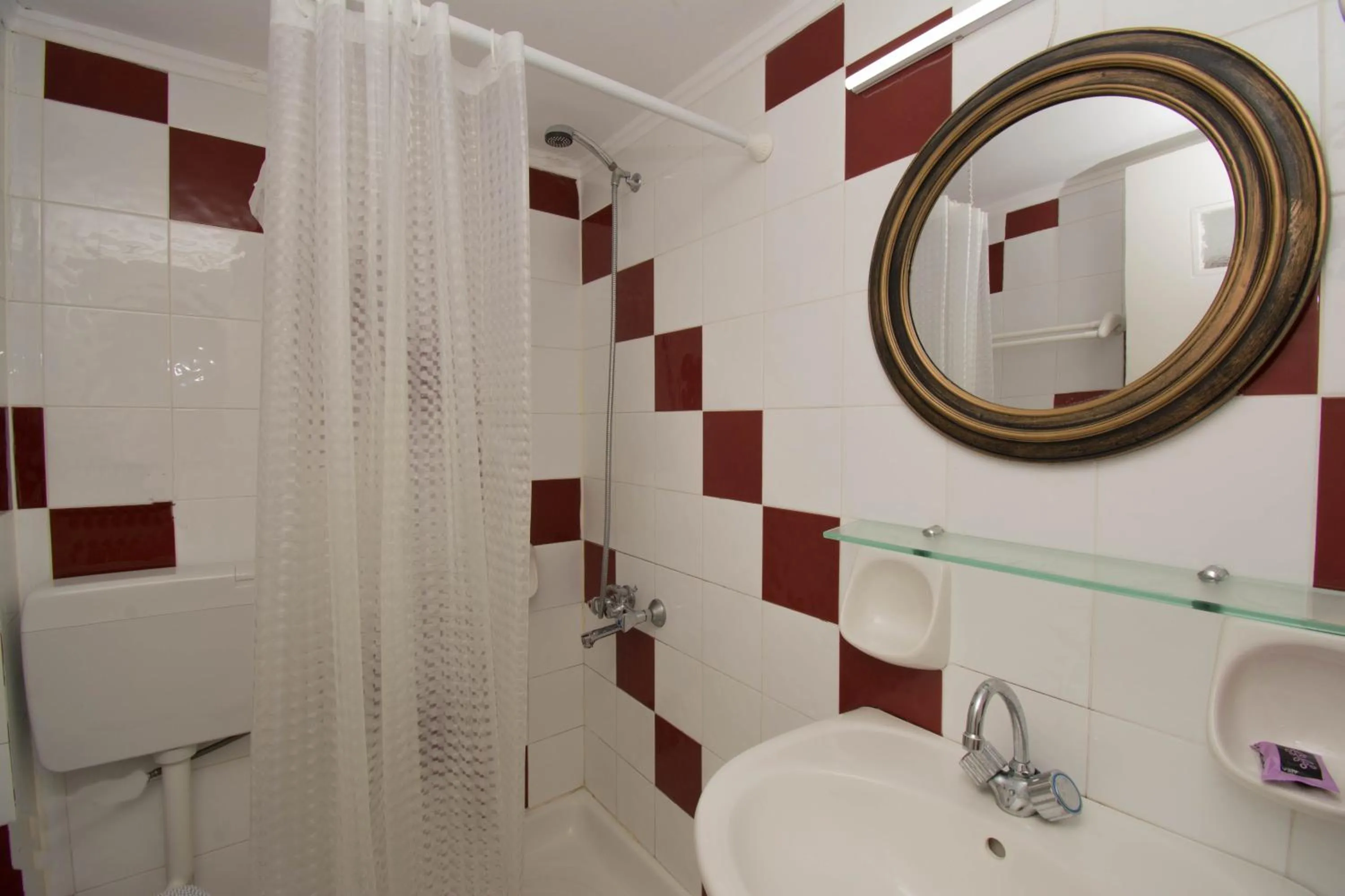 Bathroom in Rena Apartments