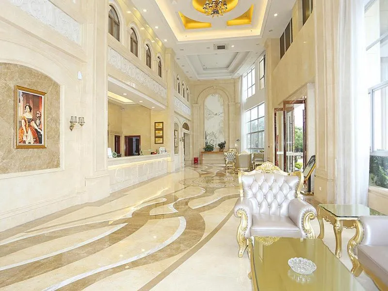 Vienna Hotel Shantou Longhu South Taishan Road