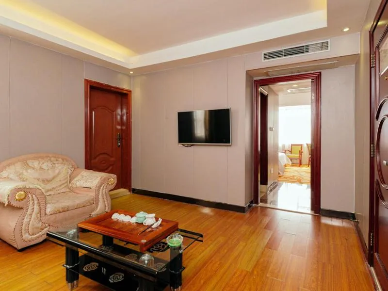 Vienna Hotel Huizhou Huiyang Danshui Road