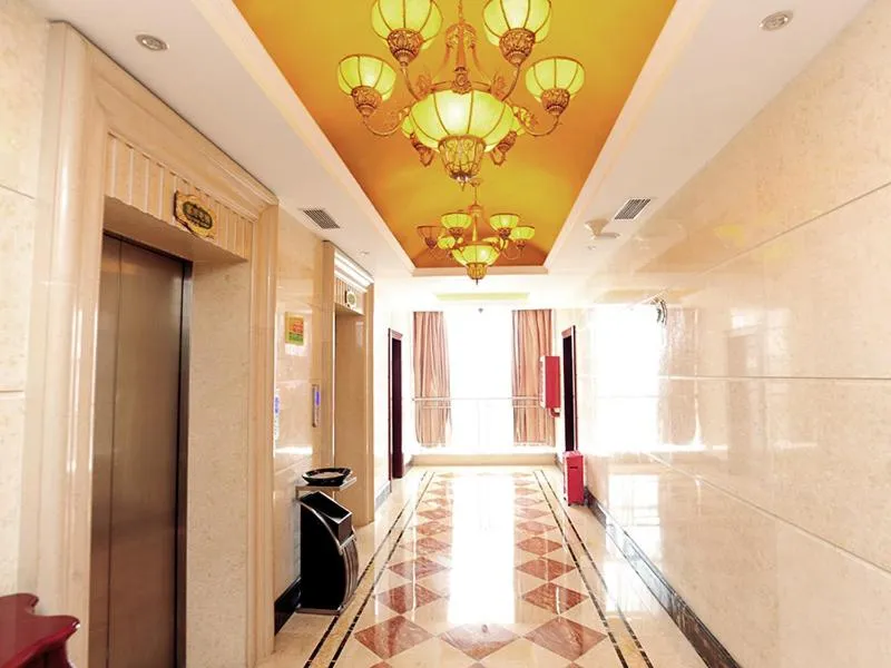 Vienna Hotel Shenzhen Longhua Qinghu Road