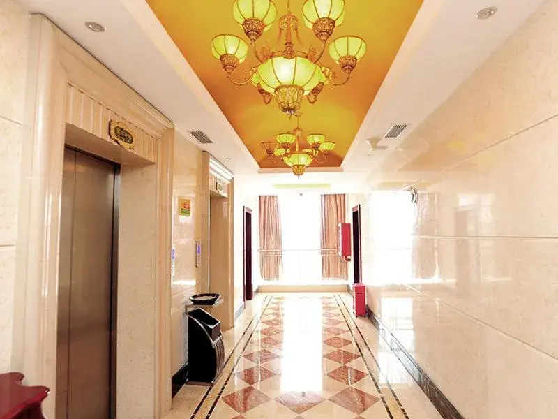Vienna Hotel Shenzhen Longhua Qinghu Road Vienna Hotel Shenzhen Longhua Qinghu Road