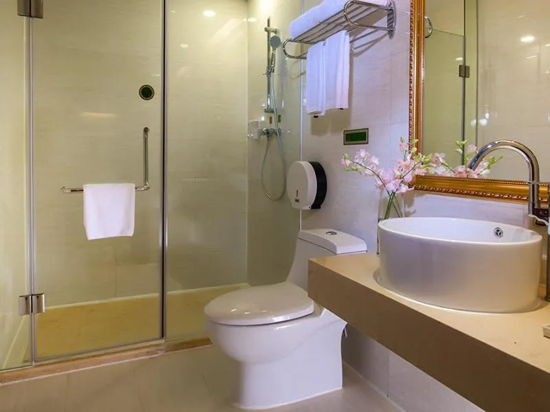 Vienna Hotel Shenzhen Exibition Center