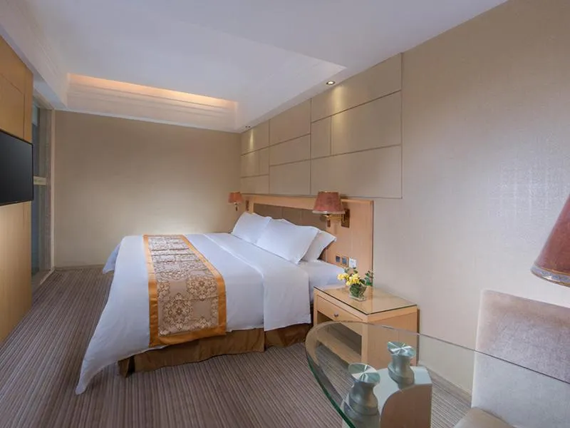 Bed in Vinenna International Hotel Shenzhen shajing