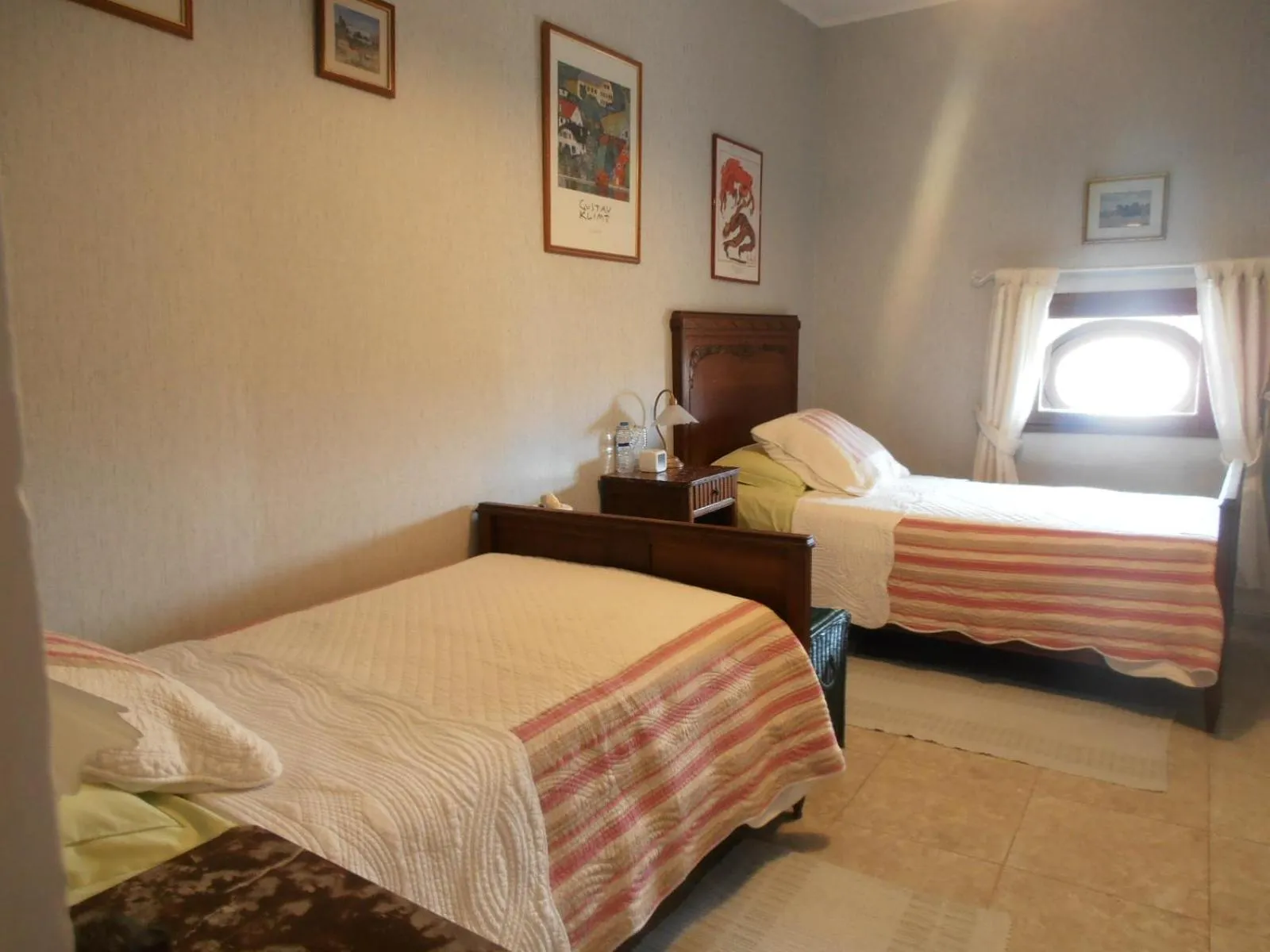 Bedroom, Bed in L'Orchidée