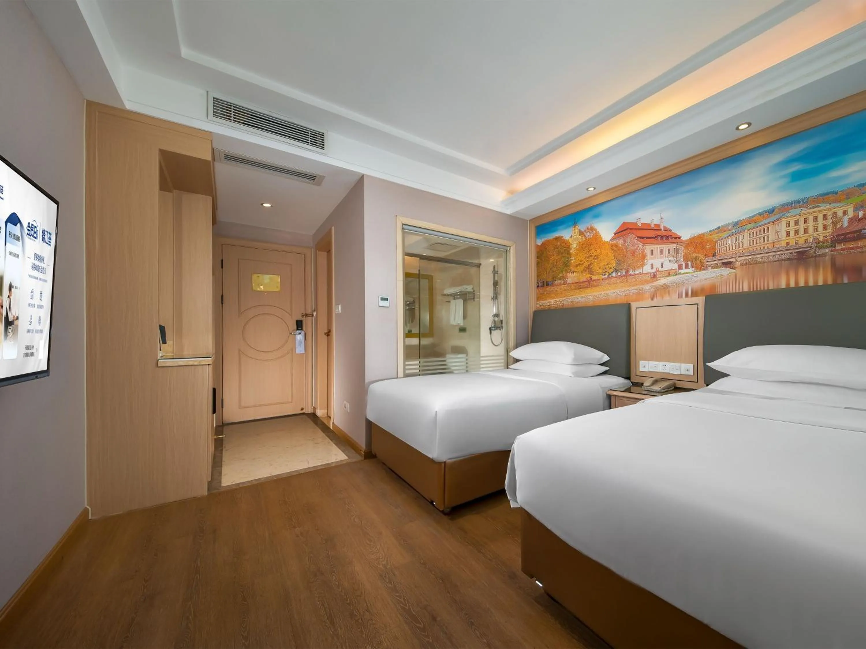 Bedroom, Bed in Vienna Hotel Shenzhen Henggang Cuihu Shangzhuang