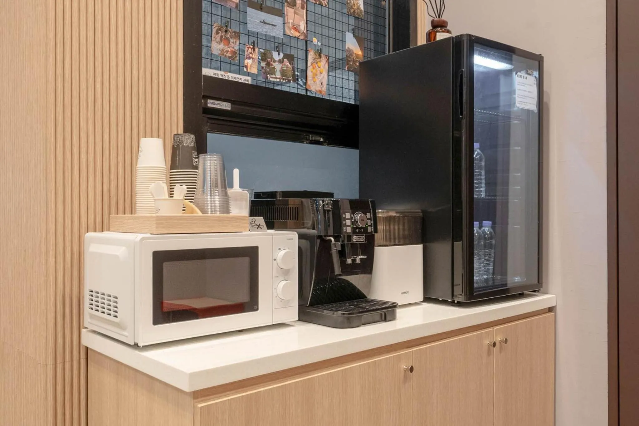 Coffee/tea facilities in Cheonho Aria Hotel