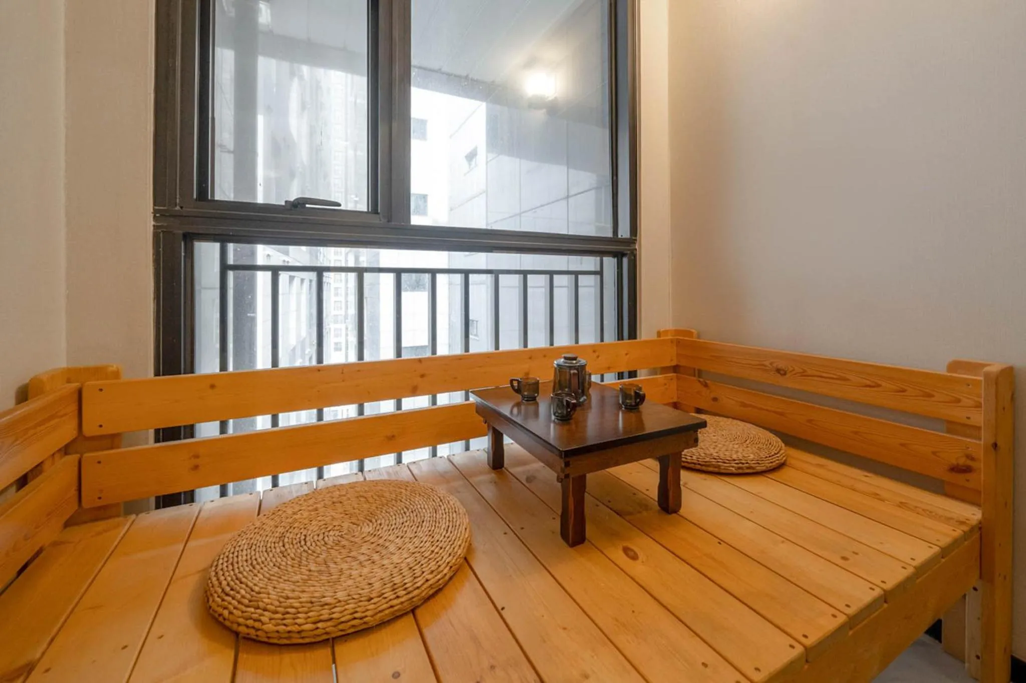 Seating area in Cheonho Aria Hotel