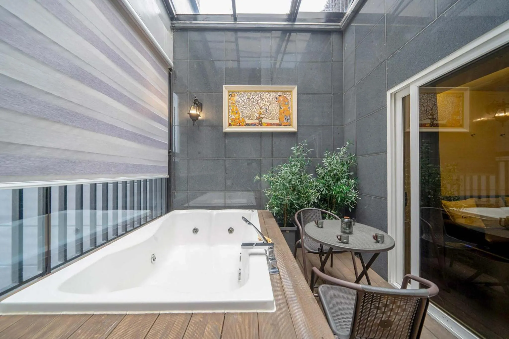 Spa and wellness centre/facilities in Cheonho Aria Hotel