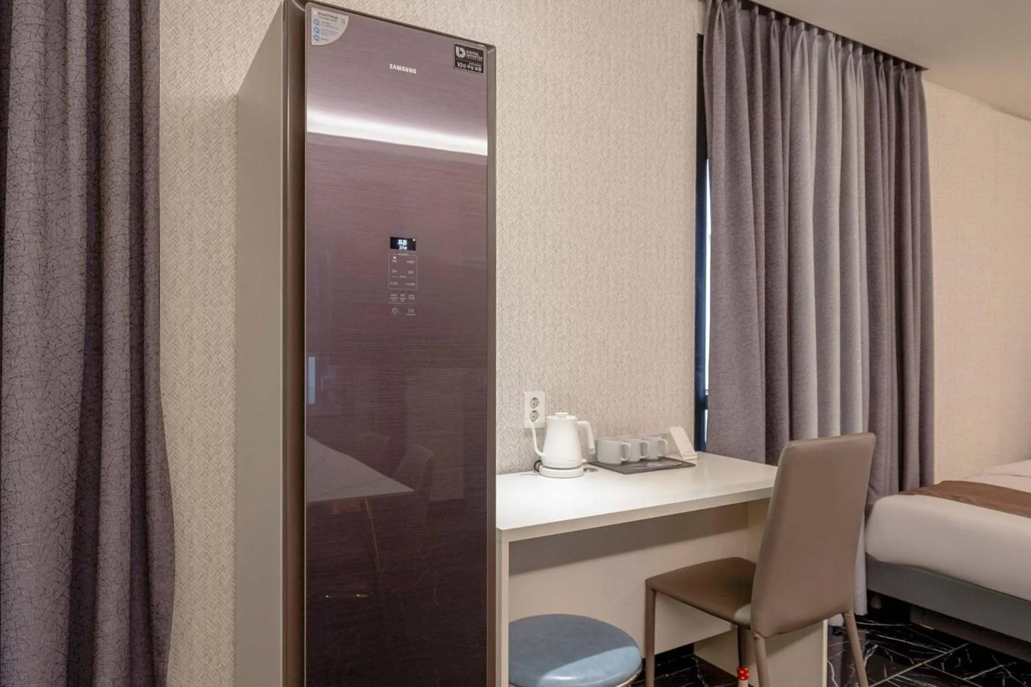 Bed in Cheonho Aria Hotel