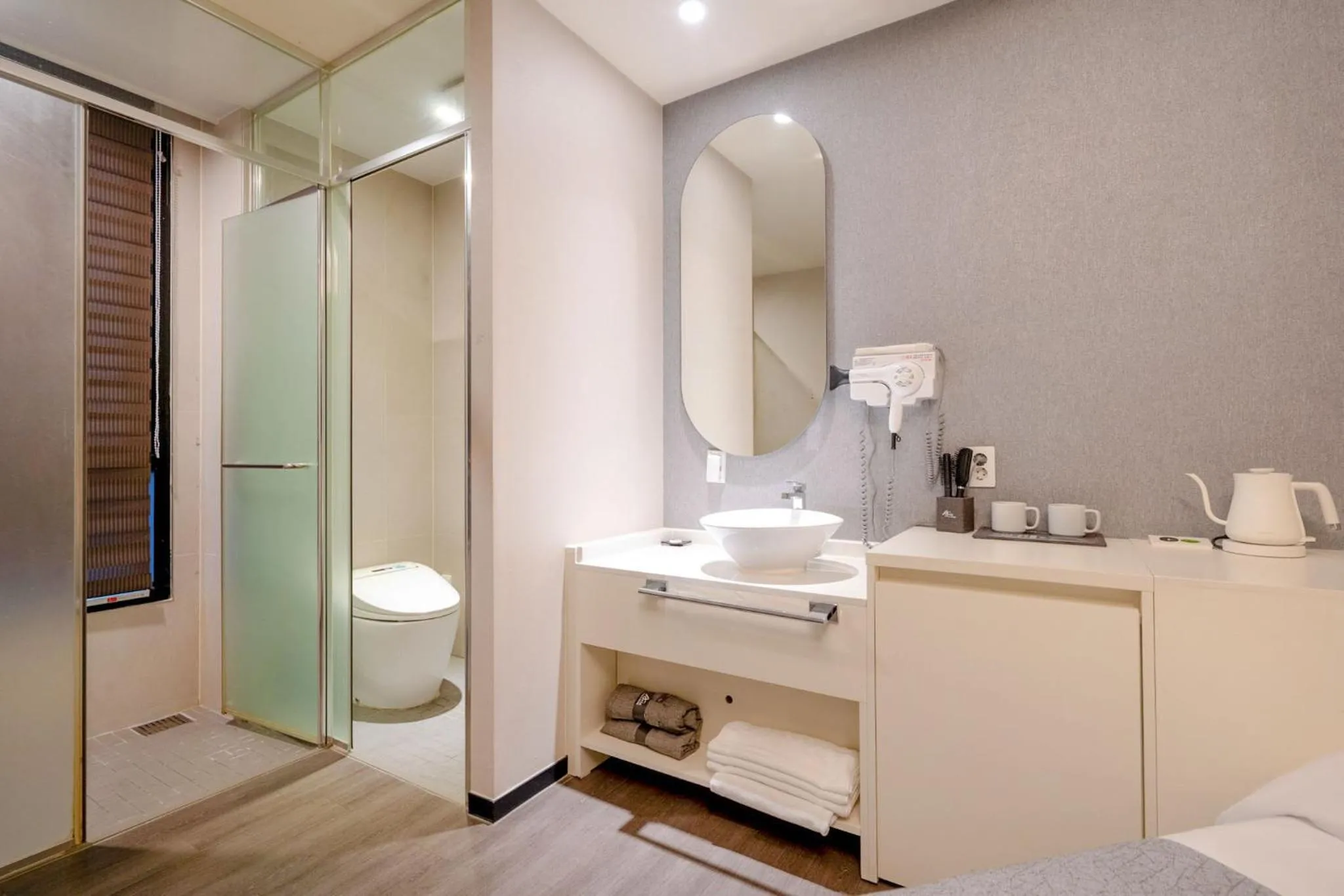 Bathroom in Cheonho Aria Hotel