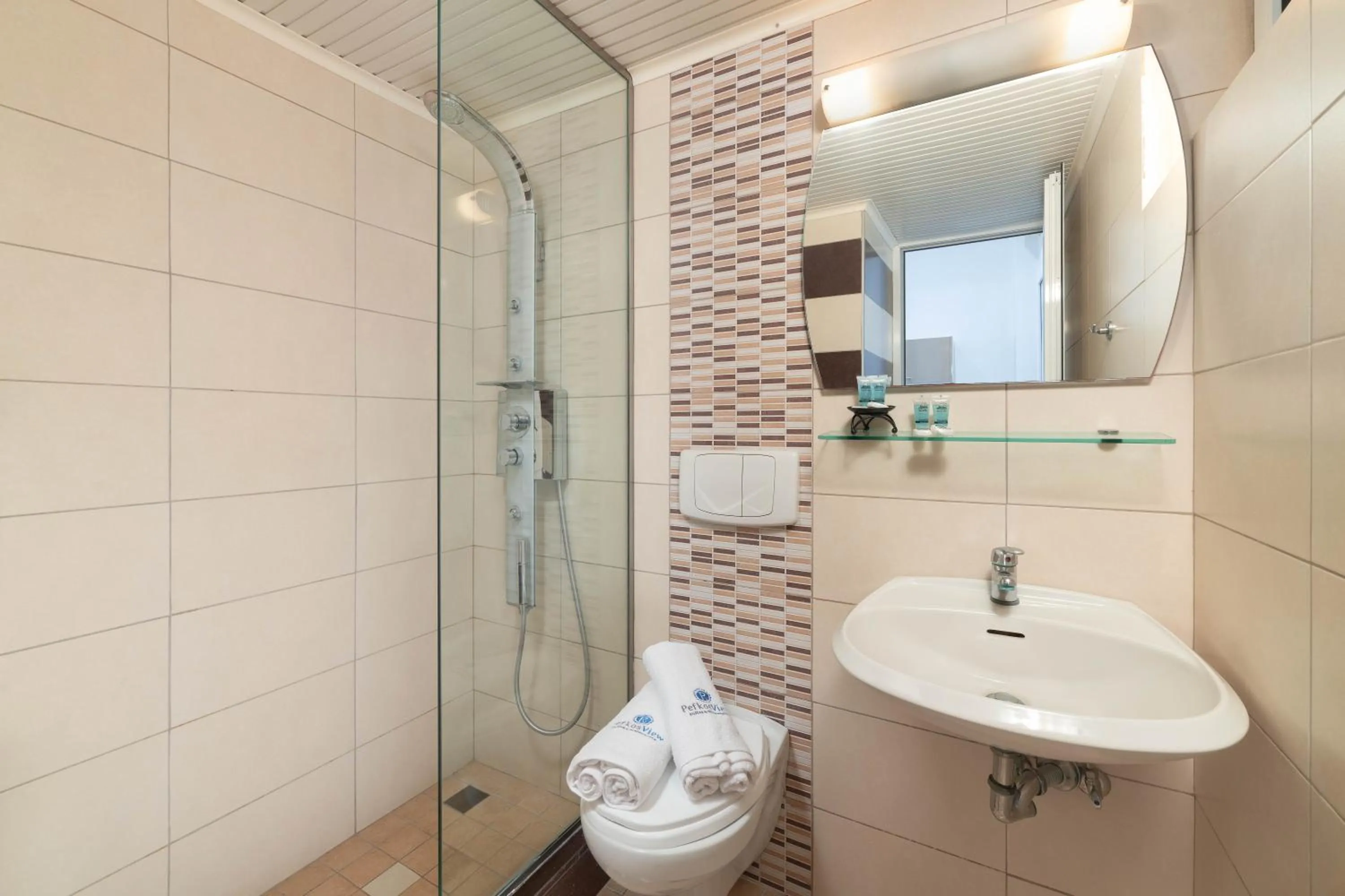Shower in Pefkos View Suites & Maisonette