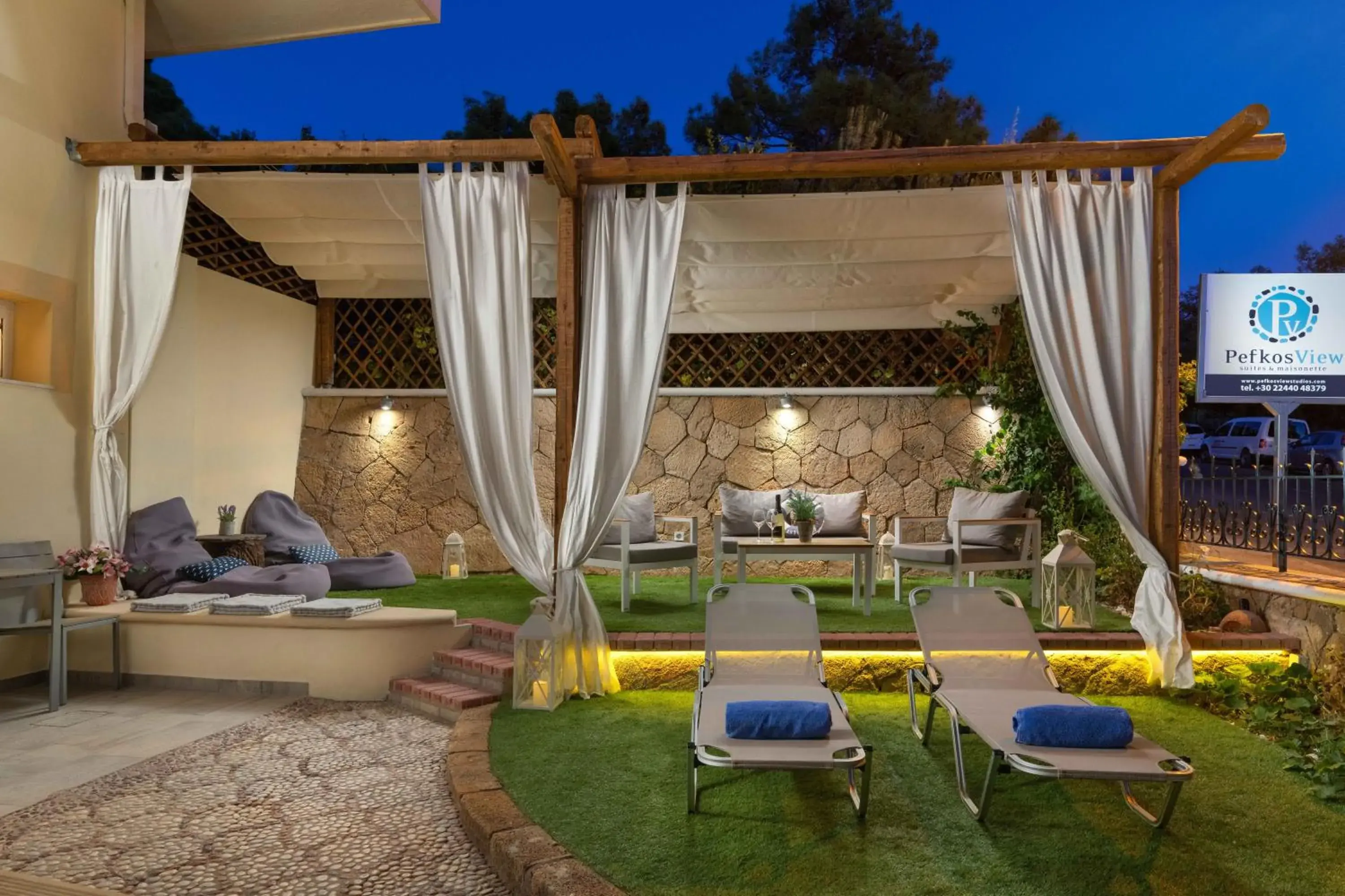 Patio in Pefkos View Suites & Maisonette Patio in Pefkos View Suites & Maisonette