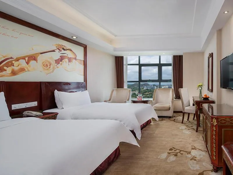 Bed in Vienna Hotel Shenzhen Pingshan Shenshan Road