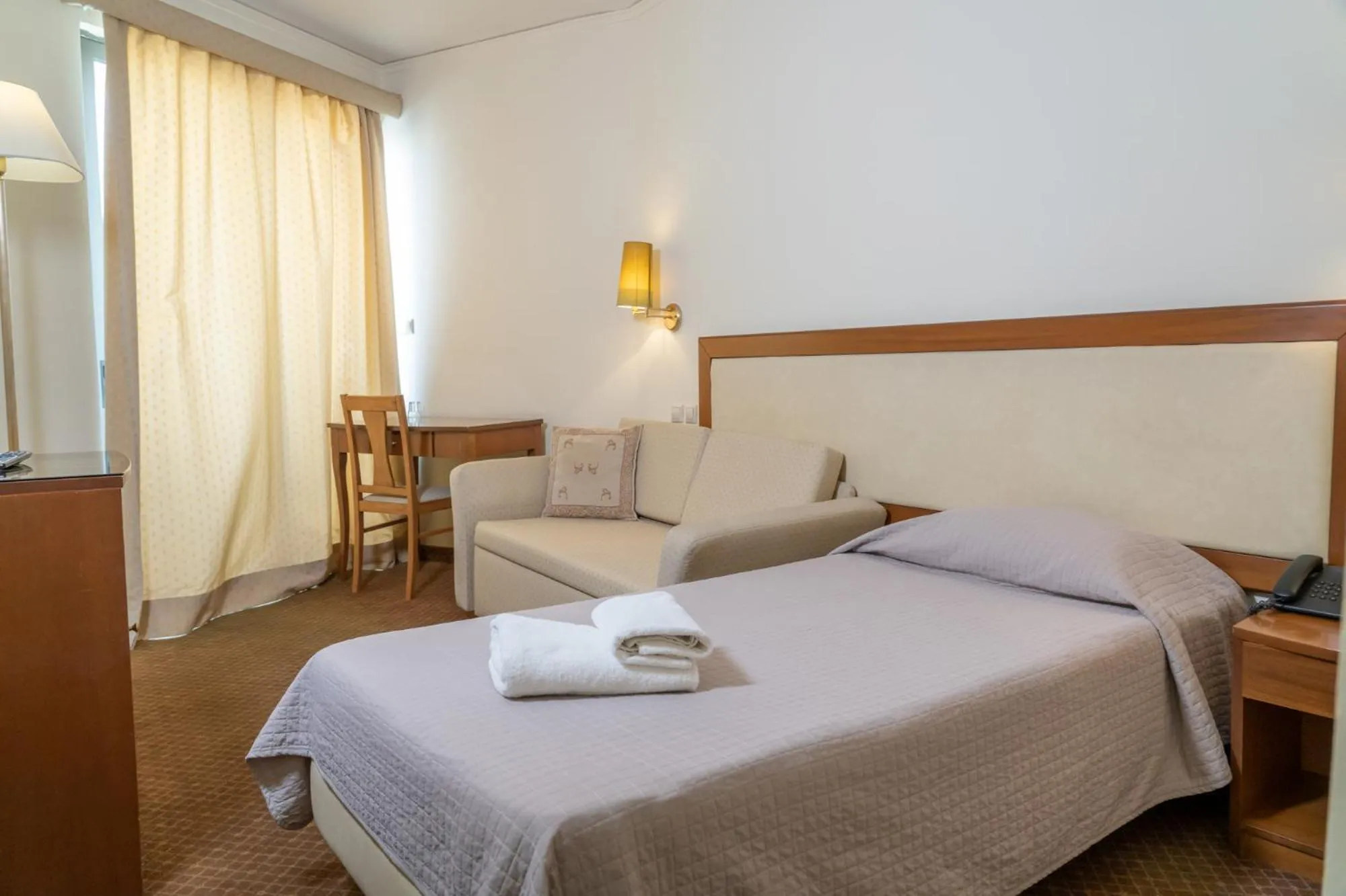 Bed in Four Seasons Hotel