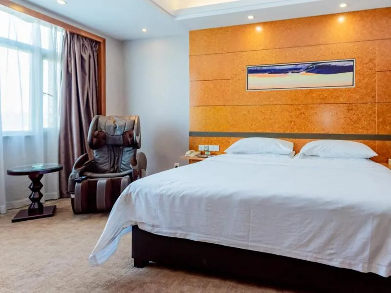 Bed in Vienna Hotel Dongguan Tangxia Binfen Plaza