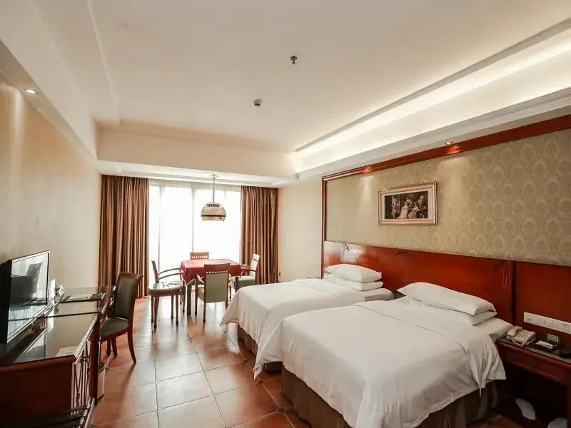 Bed in Vienna Hotel Dongguan Hou street Wanda Plaza Bed in Vienna Hotel Dongguan Hou street Wanda Plaza