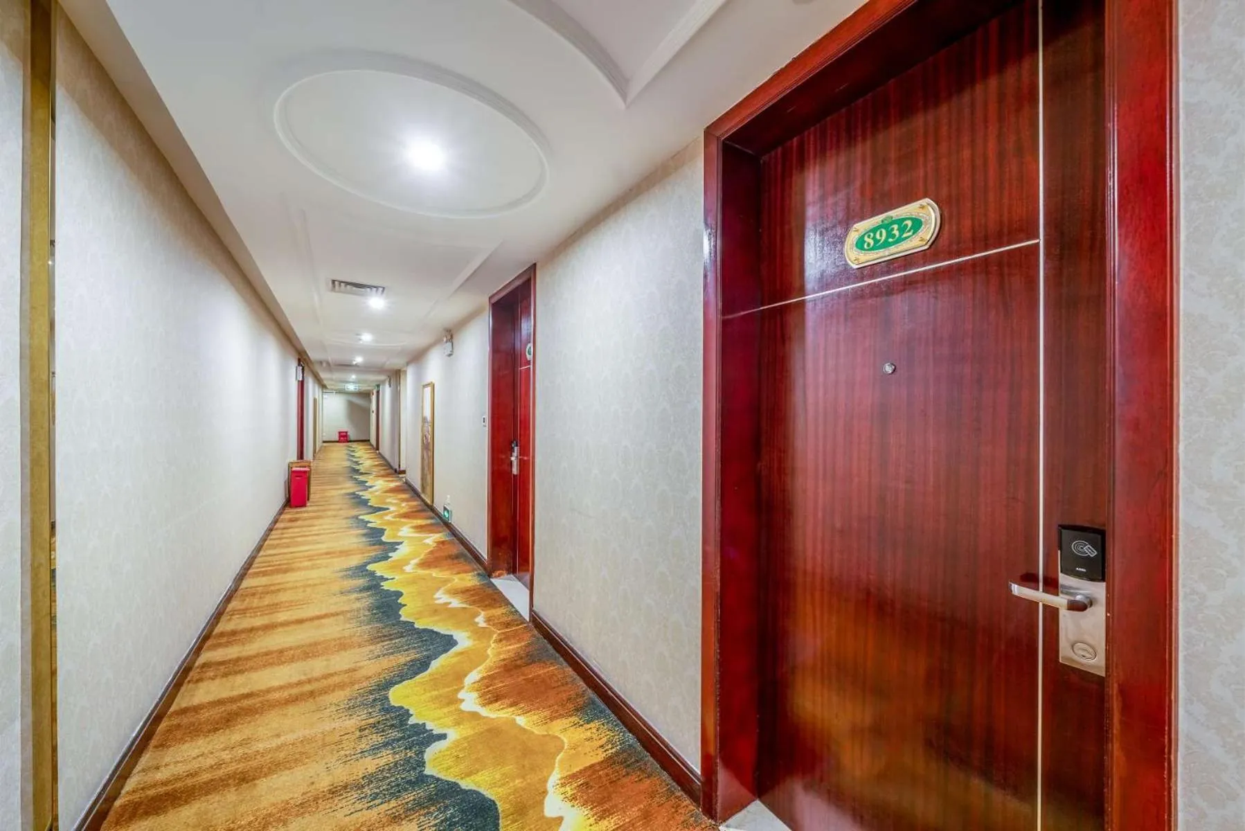 Vienna Hotel Dongguan Houjie Exhibition Center