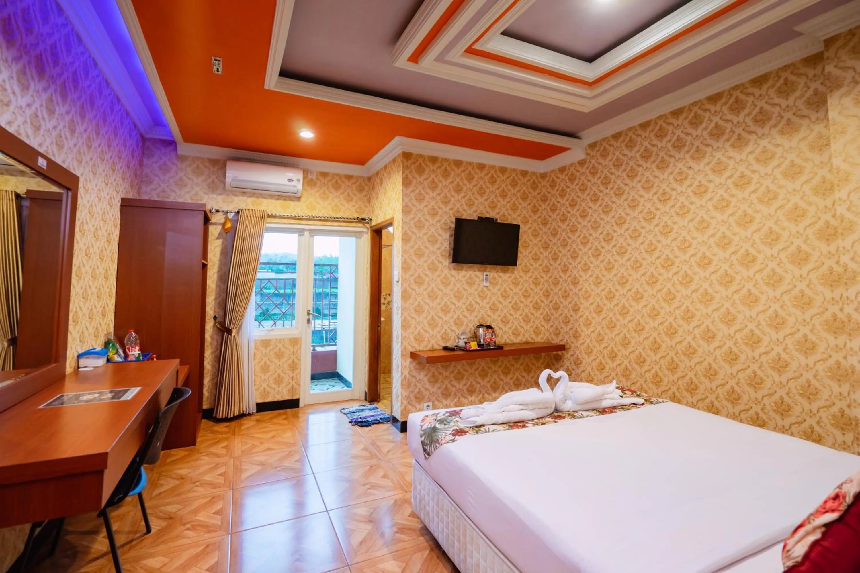 Bed in Grand Dream Cita Mandiri Syariah