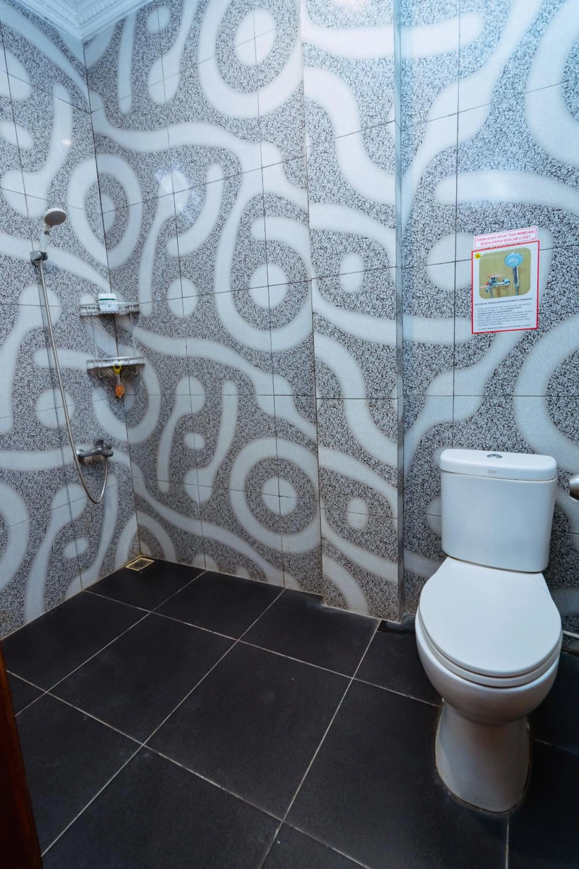 Shower in Grand Dream Cita Mandiri Syariah