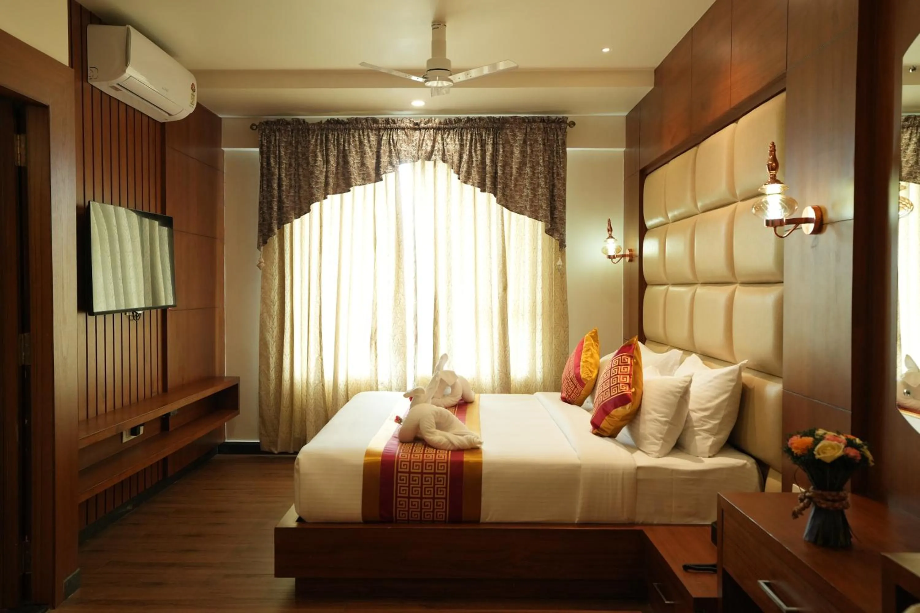 Presidential Suite in Captains Crown Hotels & Resorts
