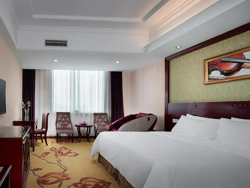 Bed in Vienna Hotel Nanning Xianhu