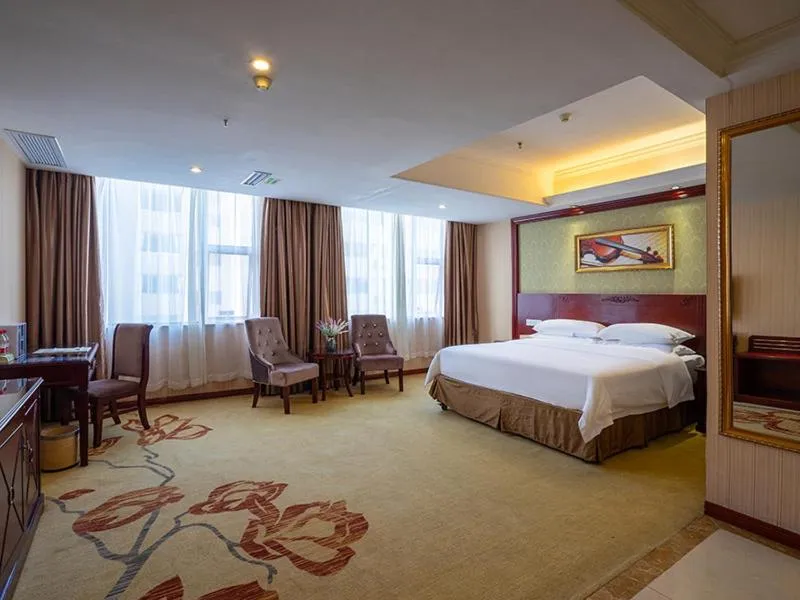 Bed in Vienna Hotel Nanning Xianhu