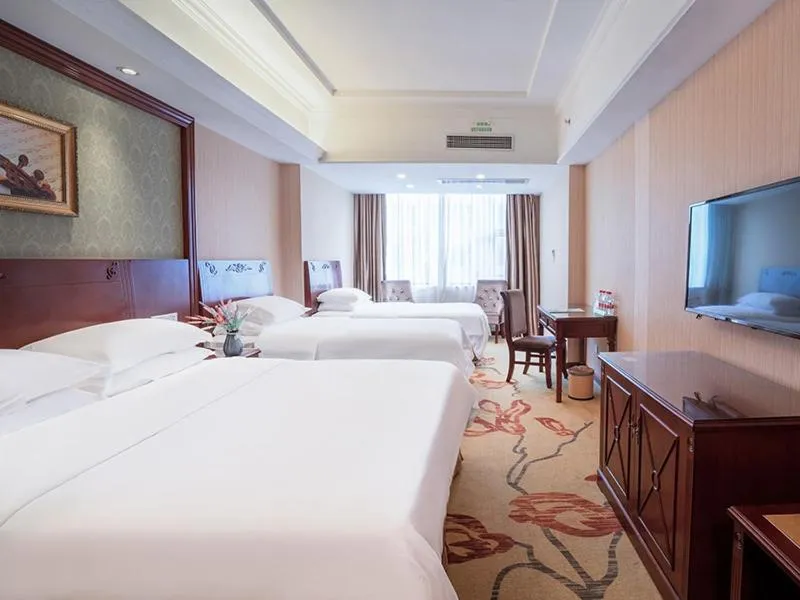 Bed in Vienna Hotel Nanning Xianhu